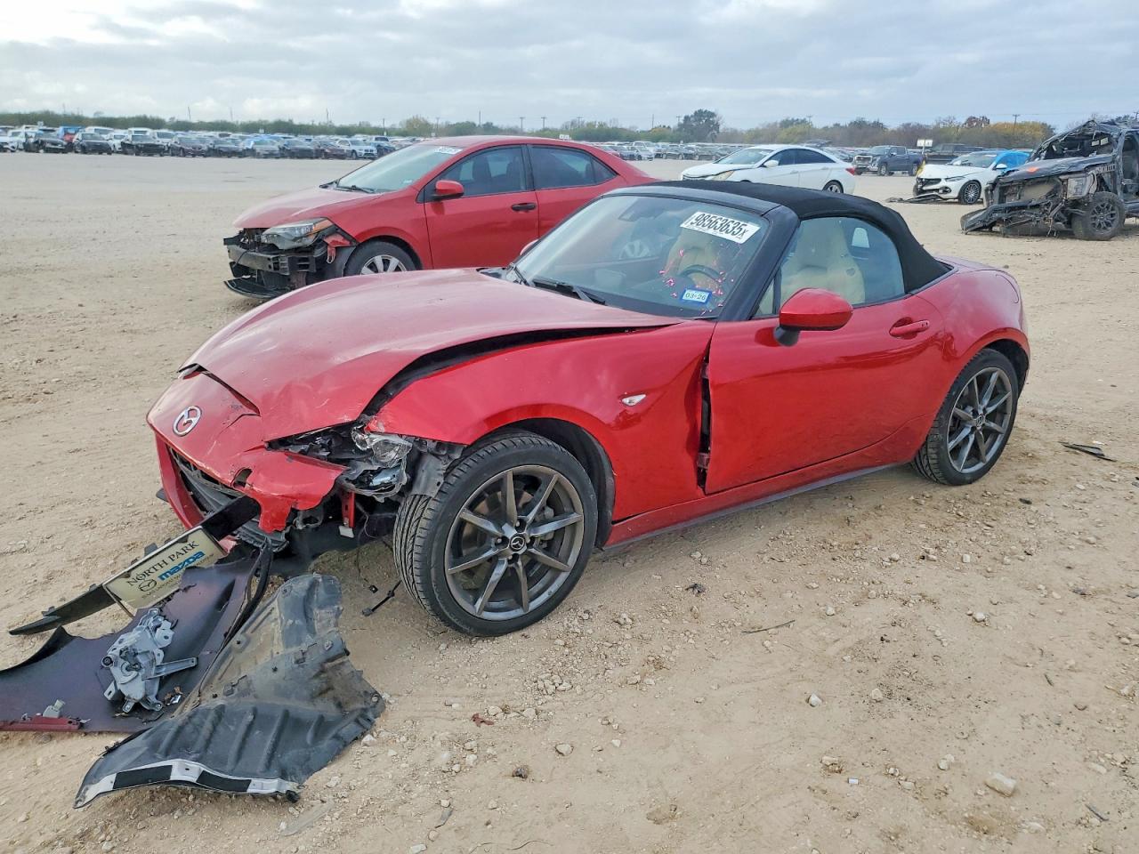 MAZDA MX-5 MIATA 2016