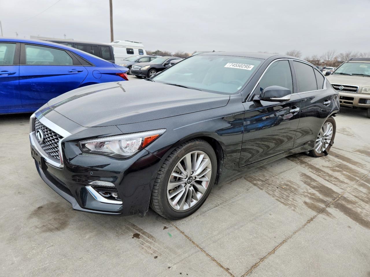 INFINITI Q50 2021