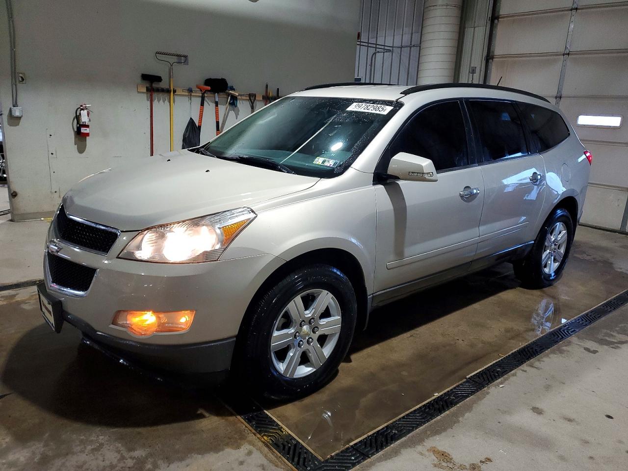 CHEVROLET TRAVERSE L 2011