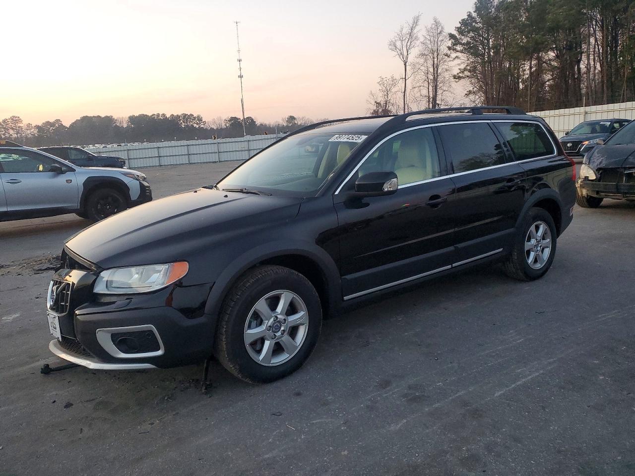 VOLVO XC70 3.2 2010
