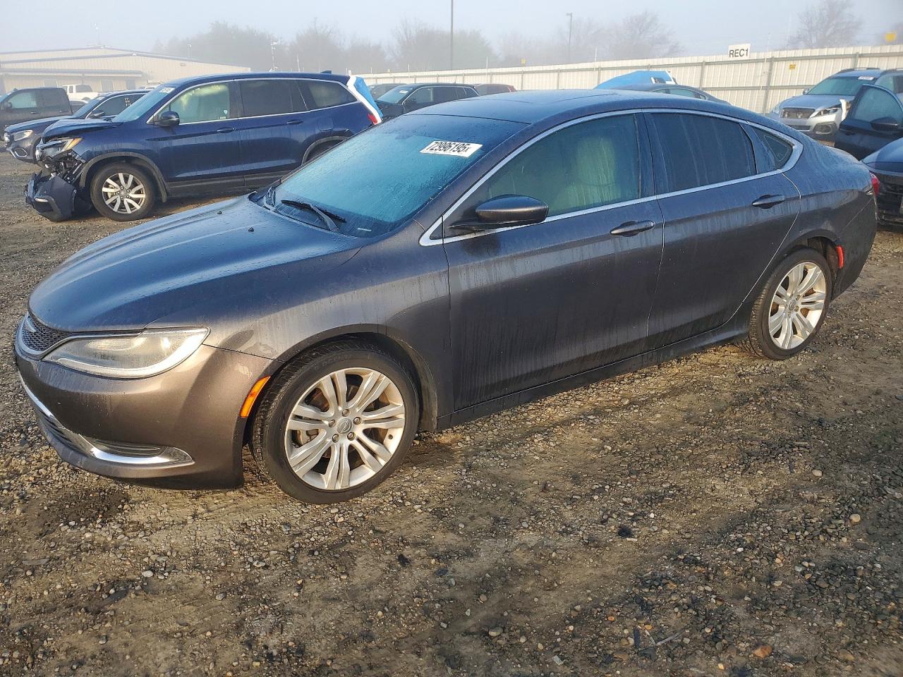 CHRYSLER 200 2015