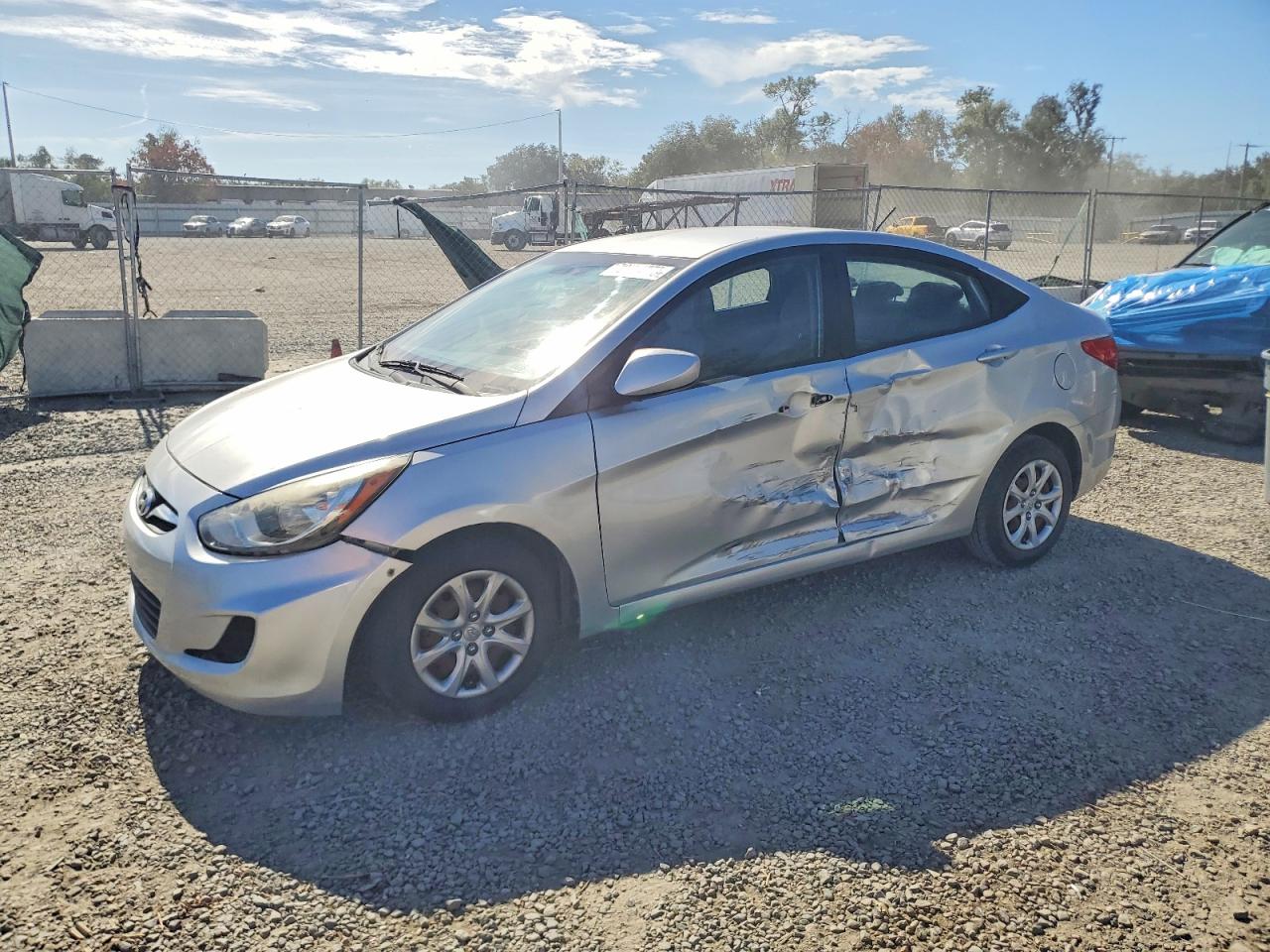 HYUNDAI ACCENT 2013