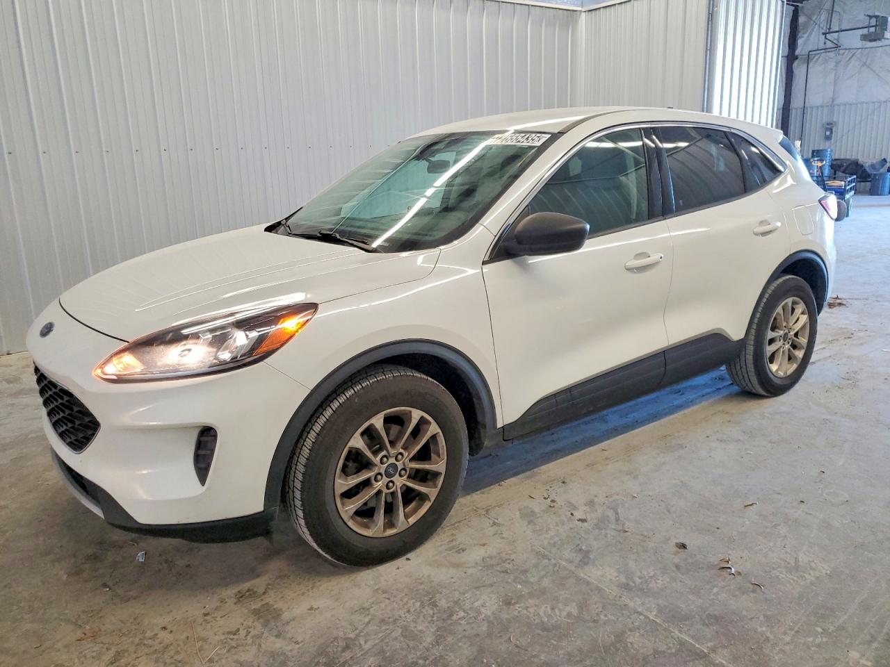 FORD ESCAPE SE 2022