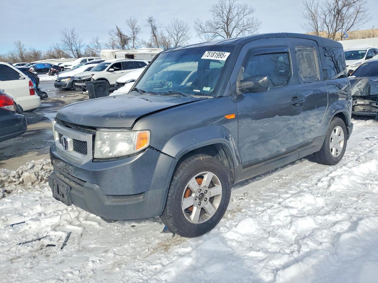 HONDA ELEMENT EX 2011