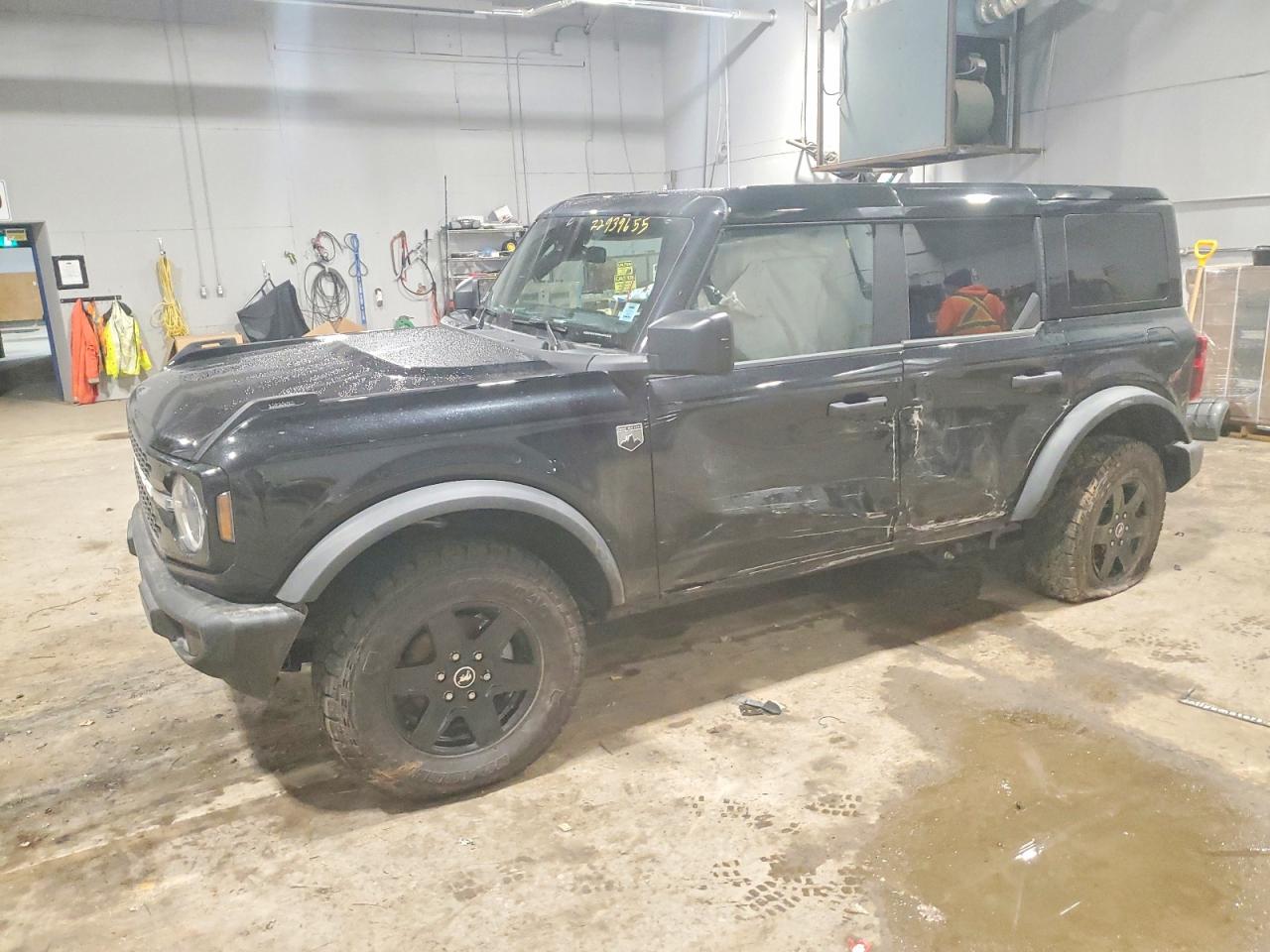 FORD BRONCO 2025