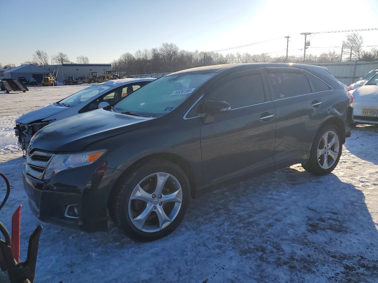 TOYOTA VENZA LE 2014