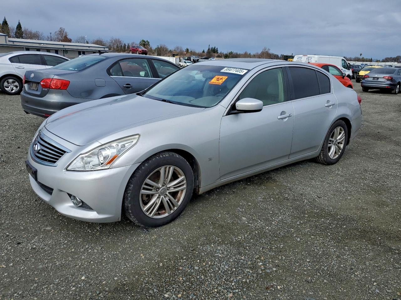 INFINITI Q40 2015