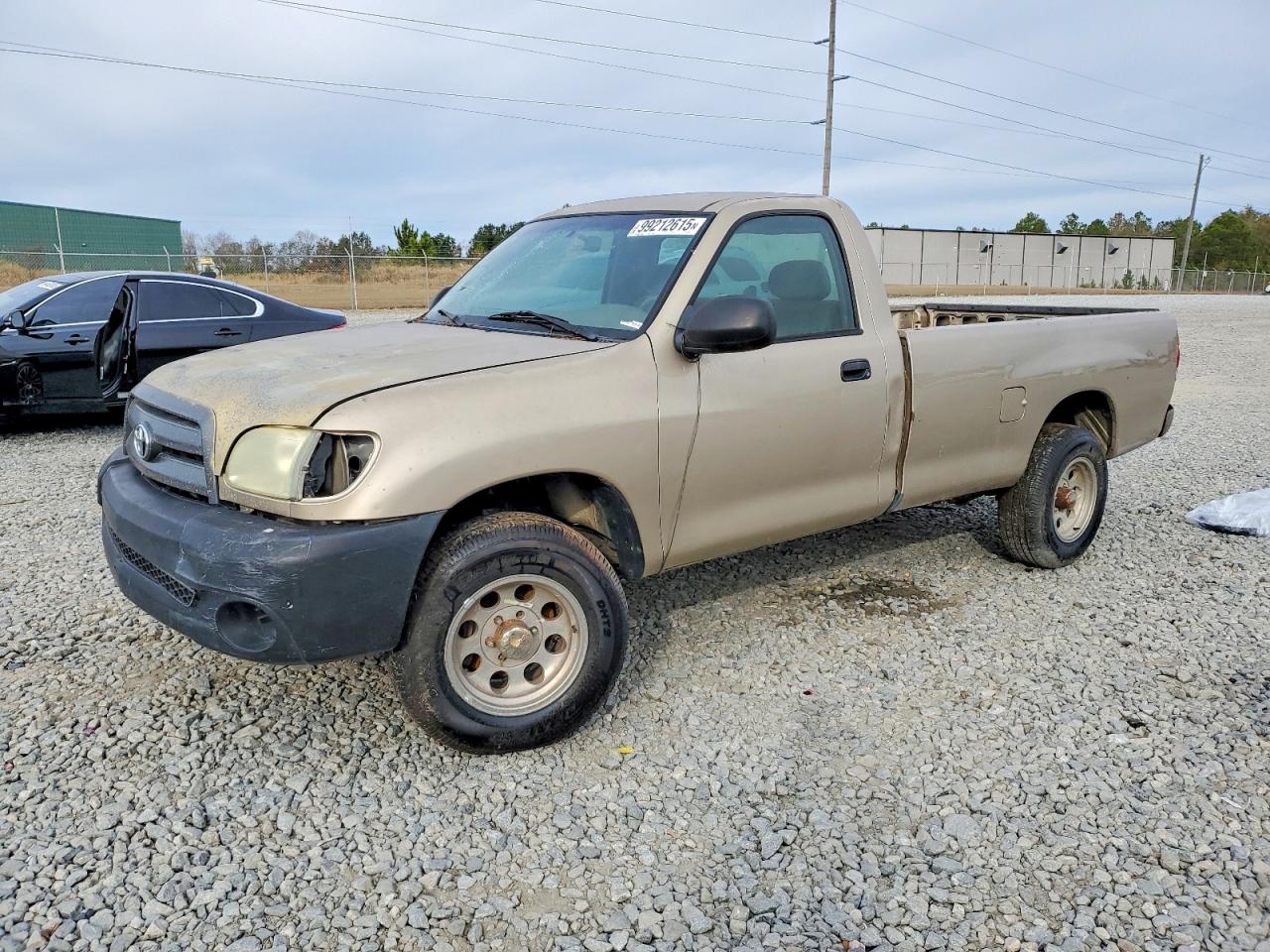 TOYOTA TUNDRA 2004
