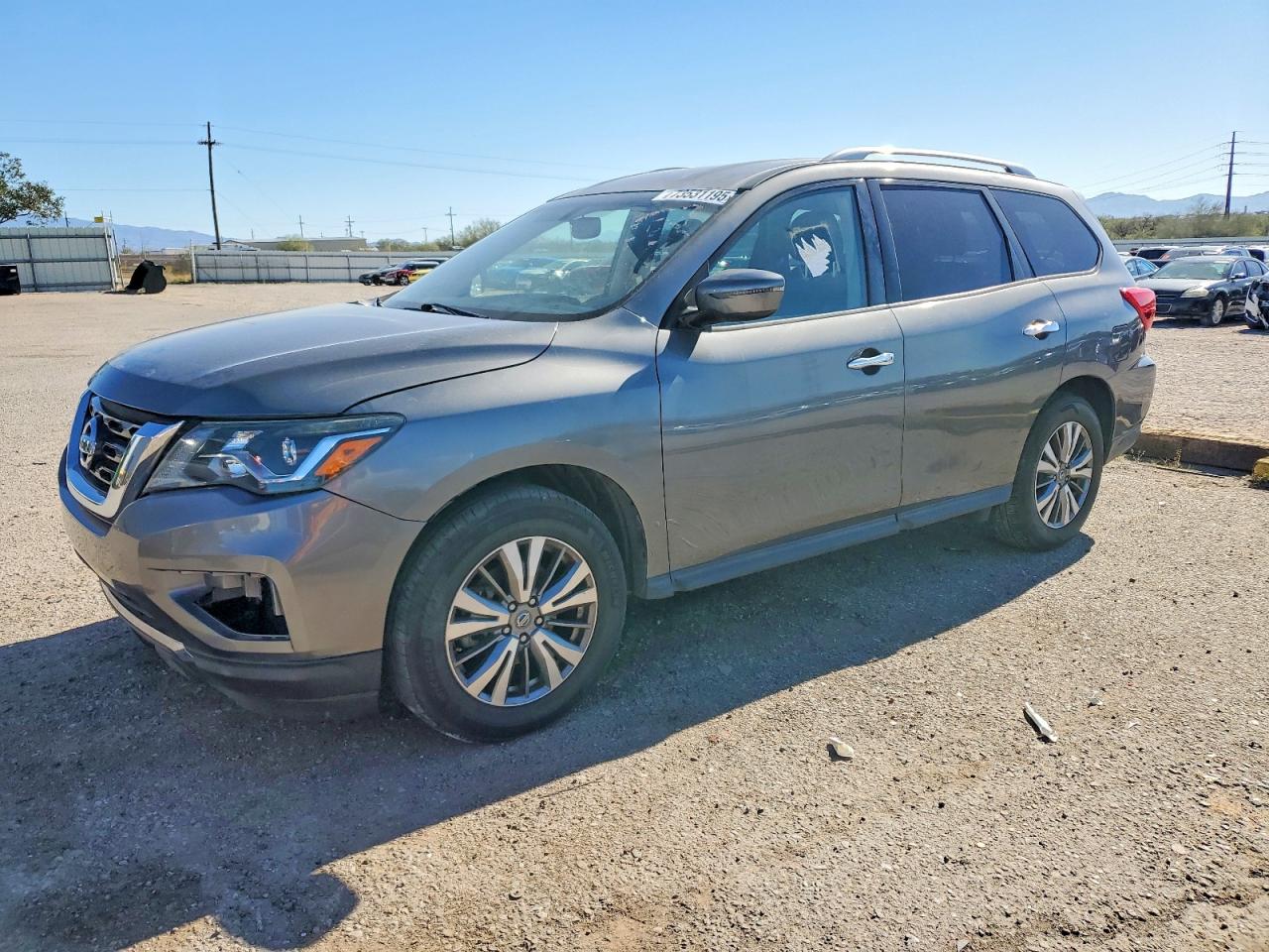 NISSAN PATHFINDER 2019