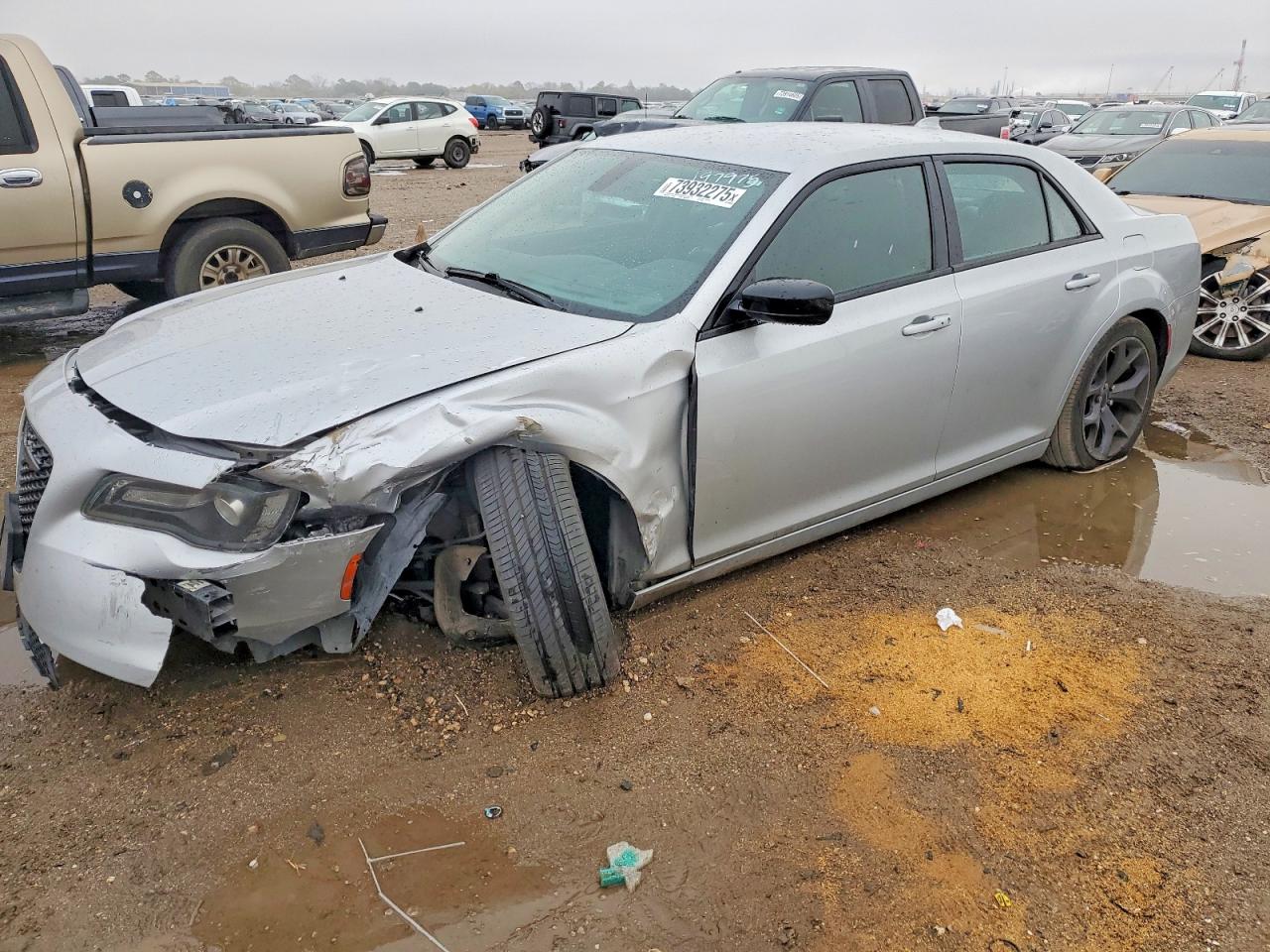 CHRYSLER 300 2021