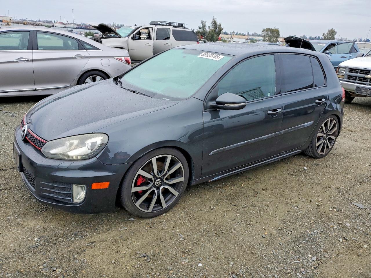 VOLKSWAGEN GTI 2012