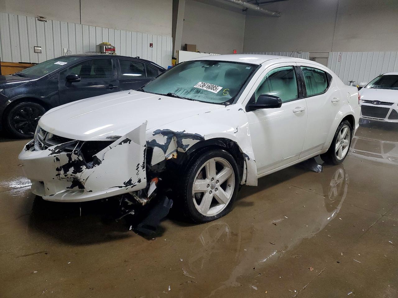 DODGE AVENGER 2013