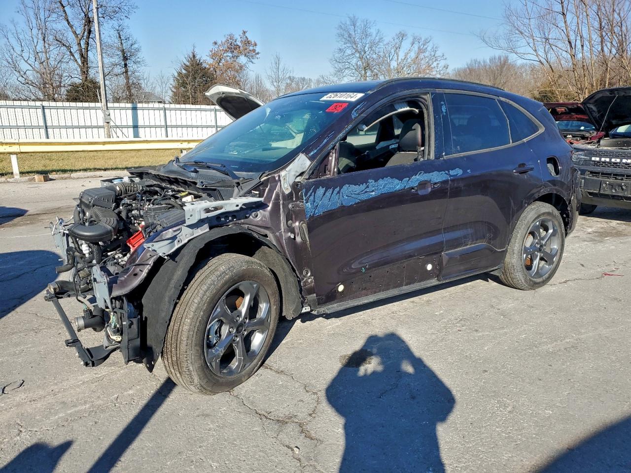 FORD ESCAPE 2023