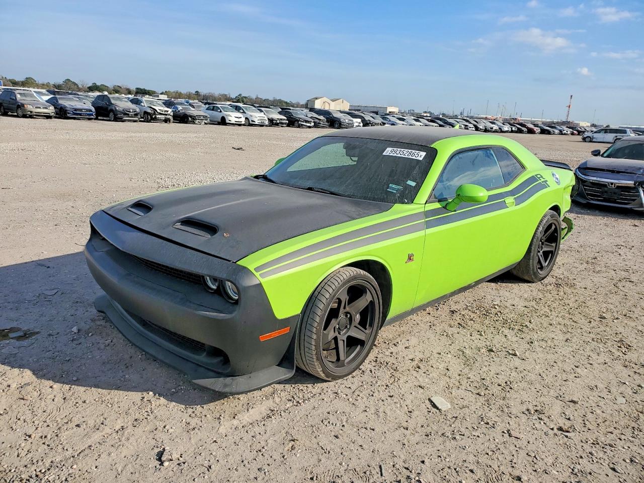 DODGE CHALLENGER 2015