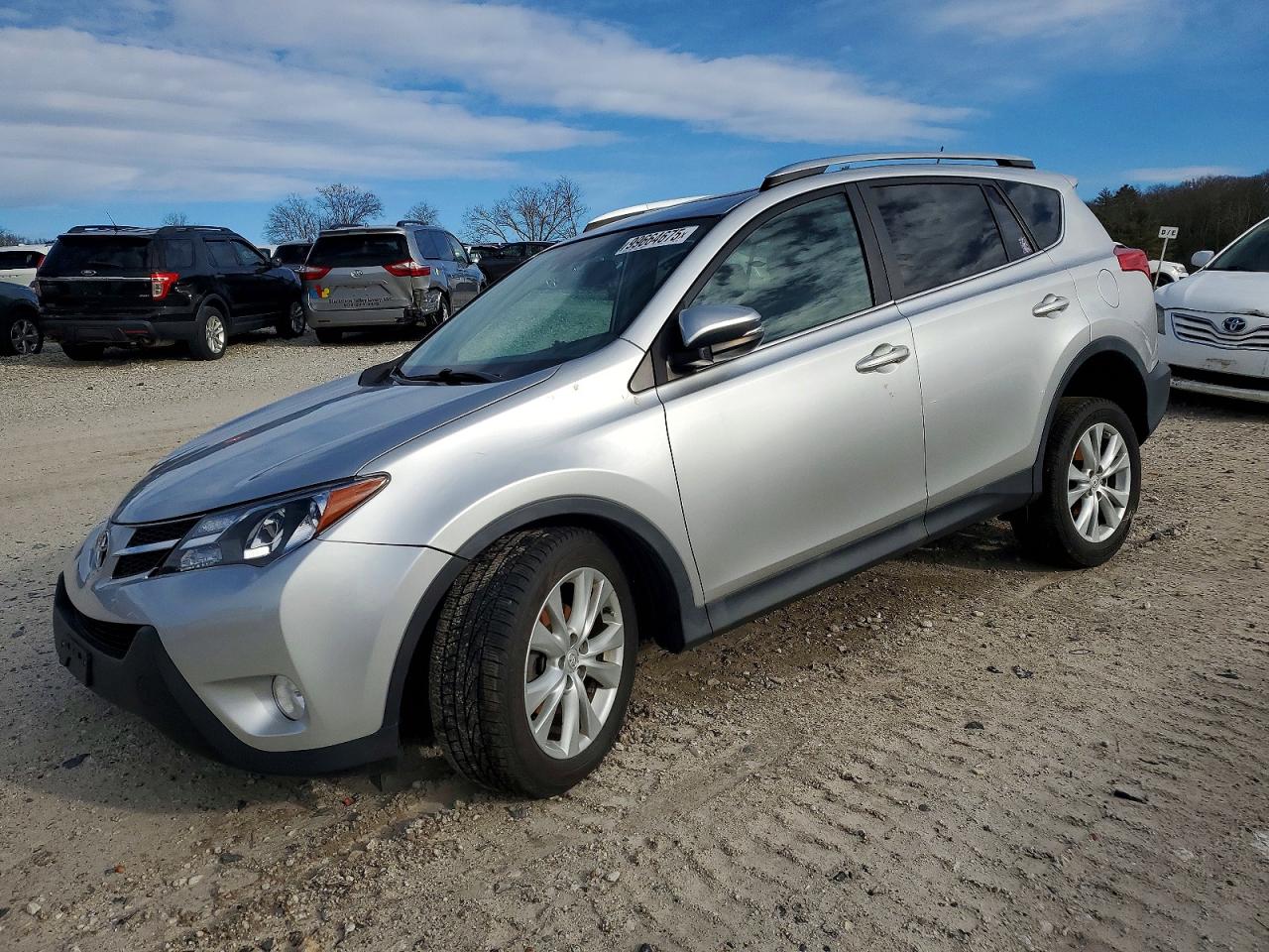 TOYOTA RAV4 2015
