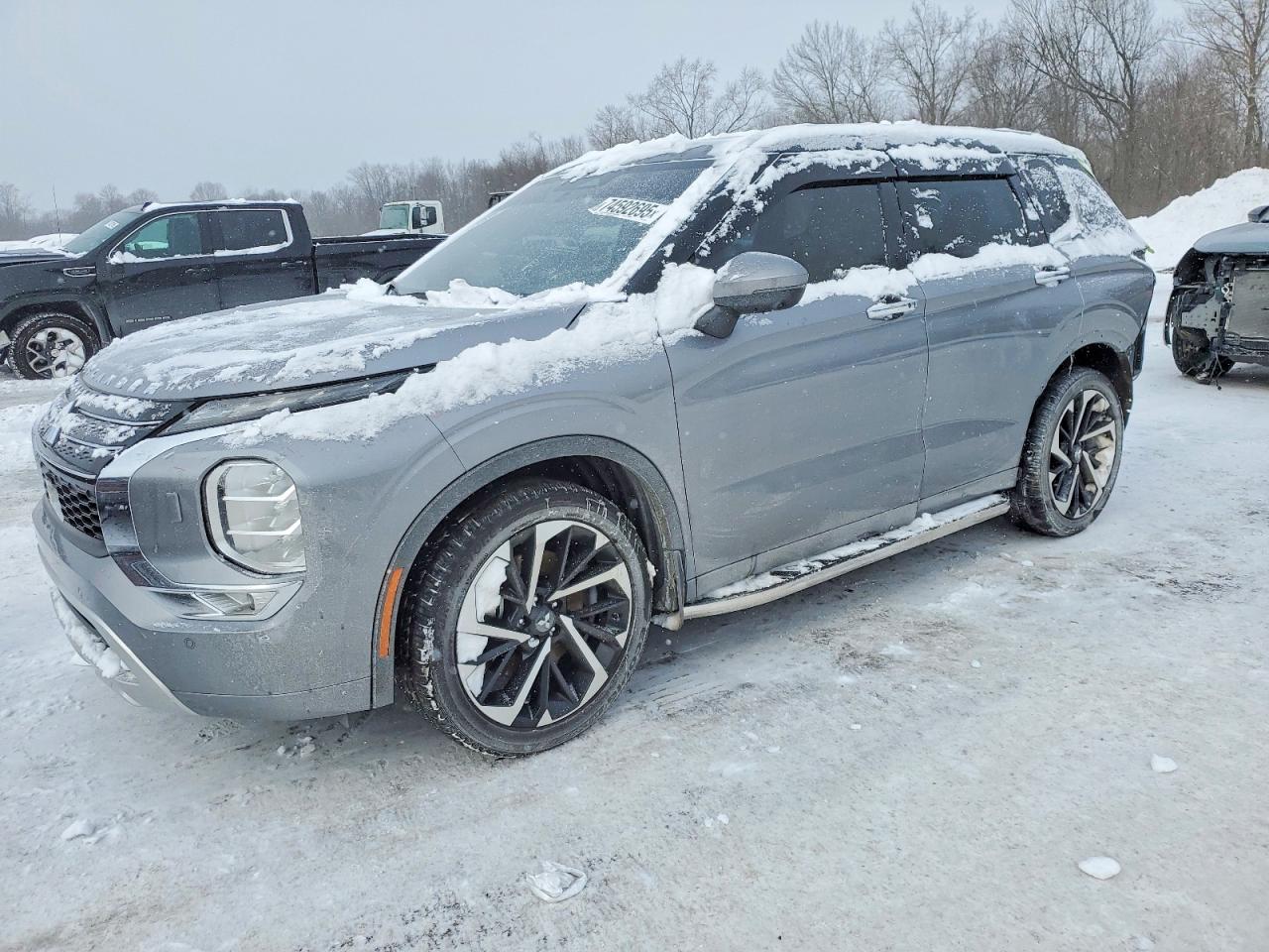 MITSUBISHI OUTLANDER 2023