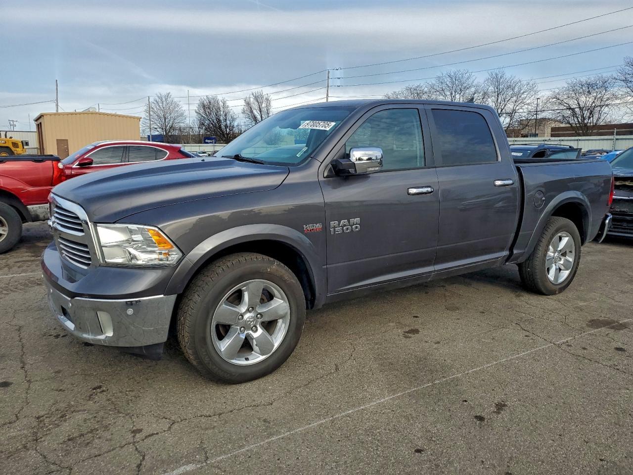 RAM 1500 SLT 2015