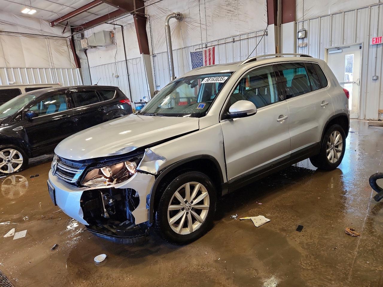 VOLKSWAGEN TIGUAN 2017