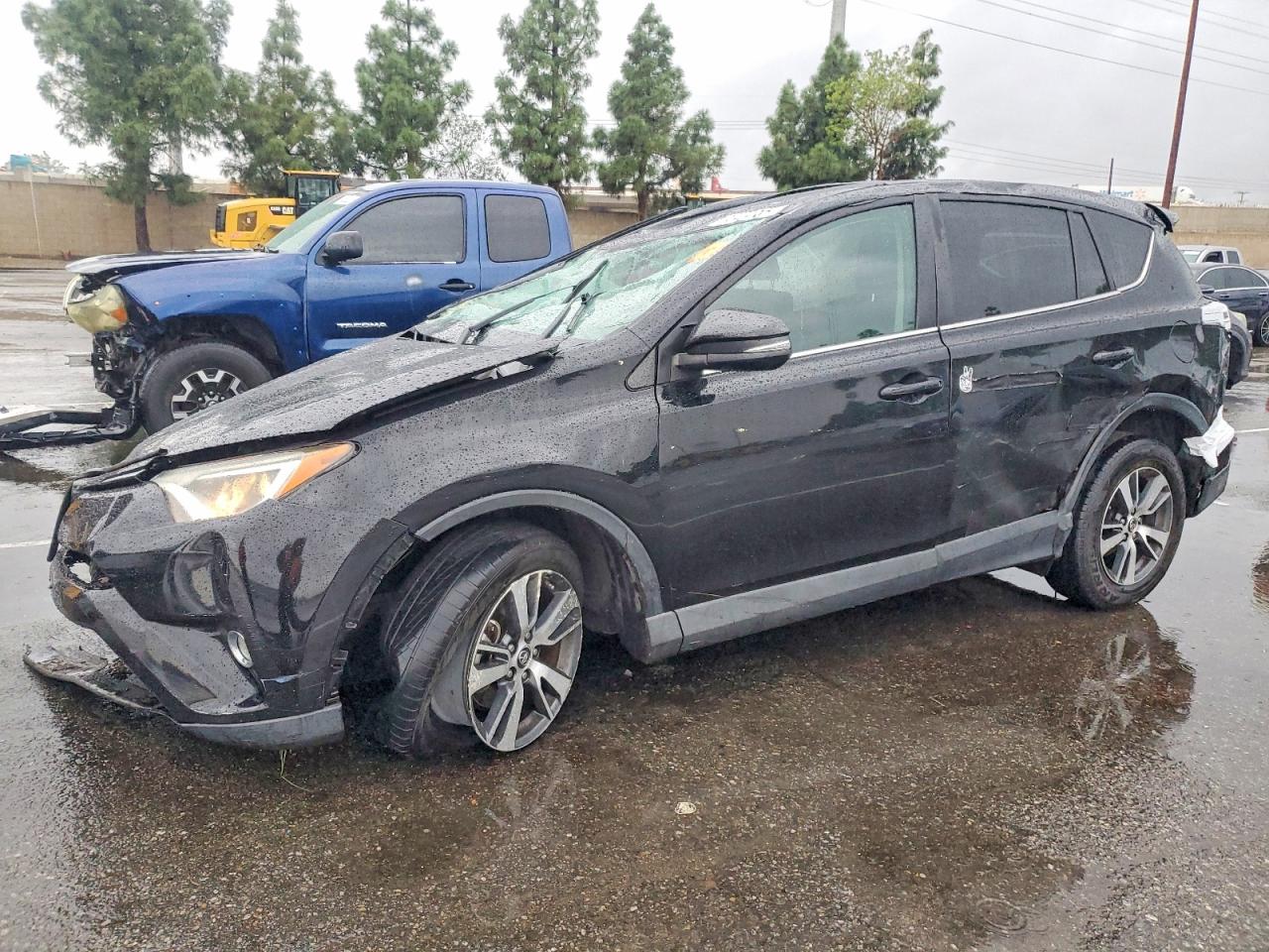 TOYOTA RAV4 2018
