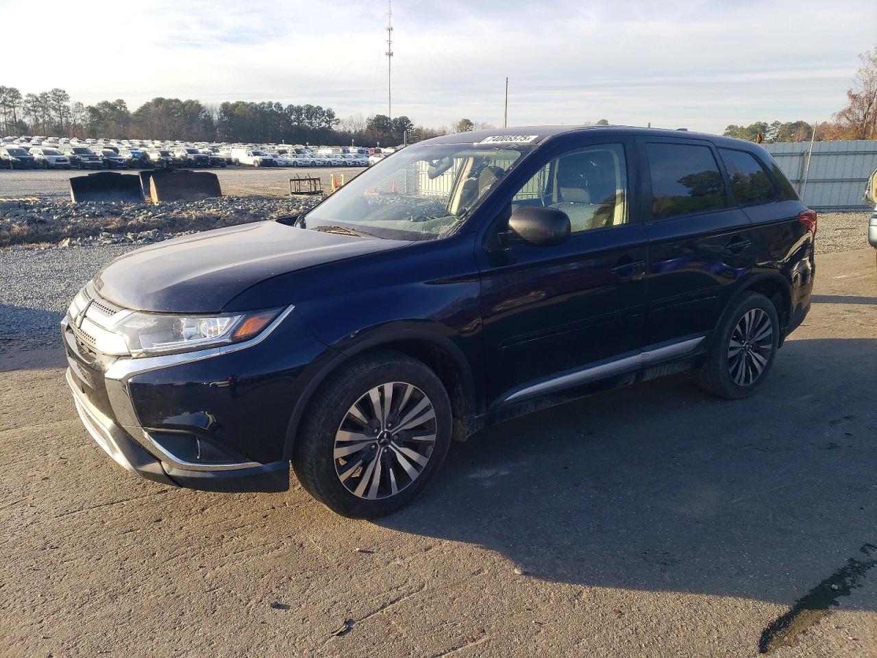 MITSUBISHI OUTLANDER 2019