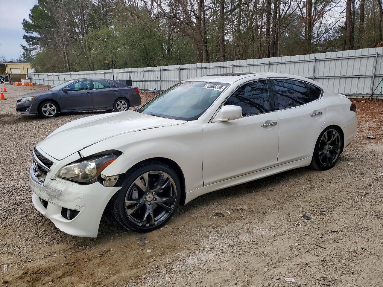 INFINITI M37 2012
