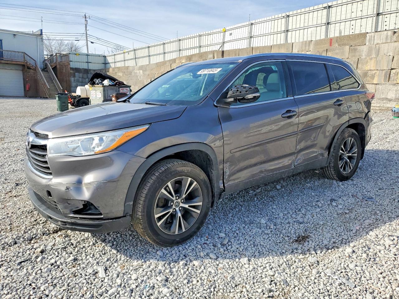 TOYOTA HIGHLANDER 2016