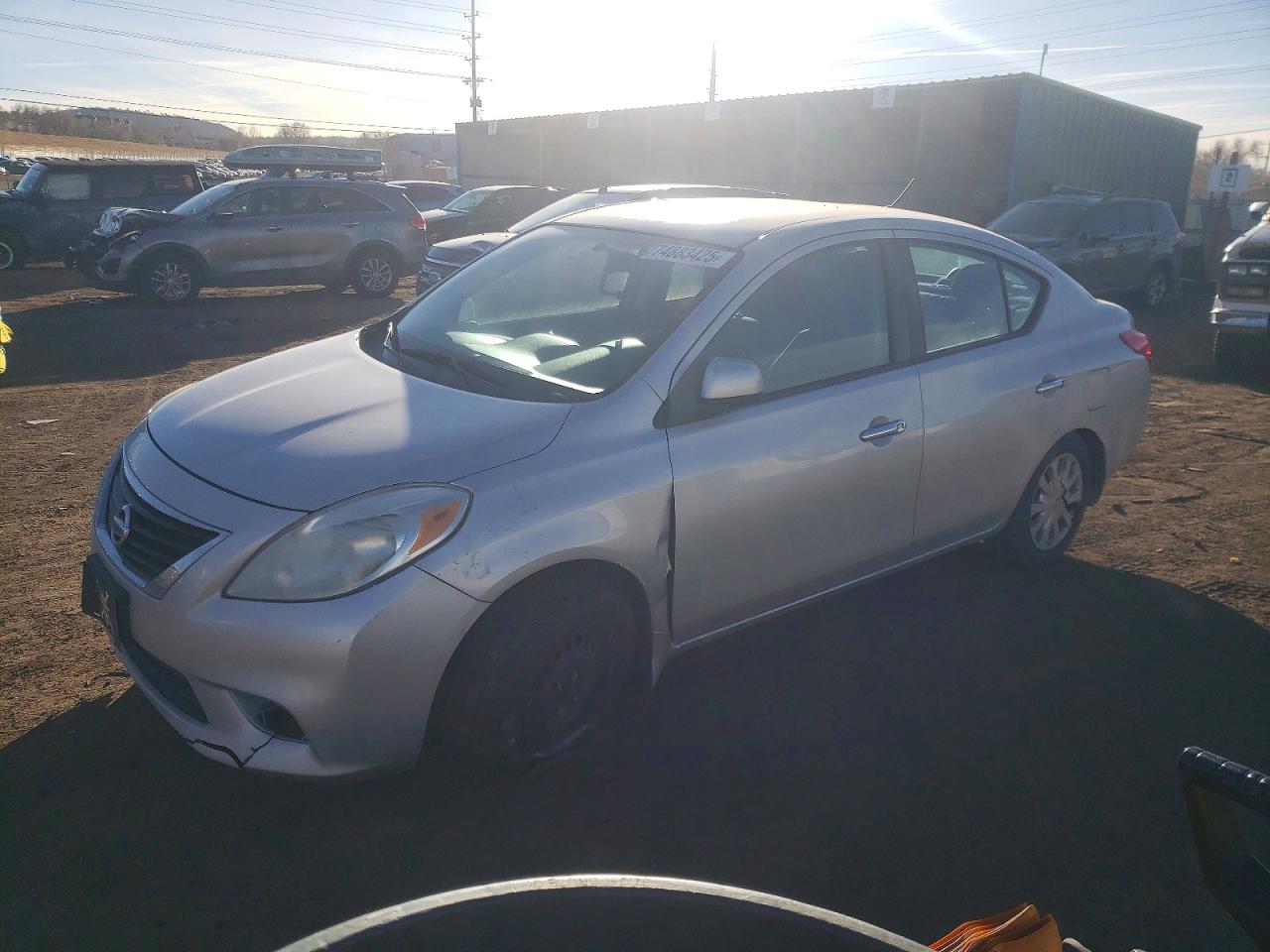 NISSAN VERSA 2012