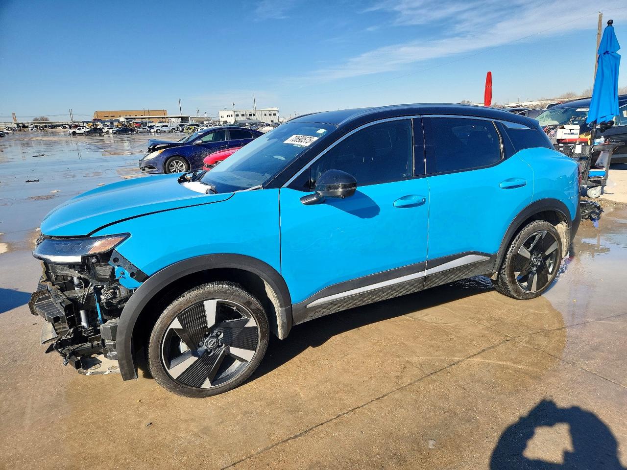 NISSAN KICKS 2025