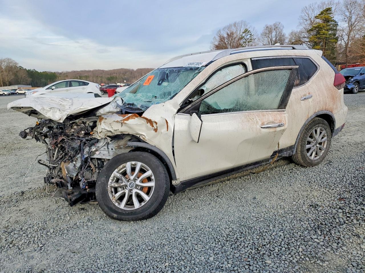 NISSAN ROGUE 2019