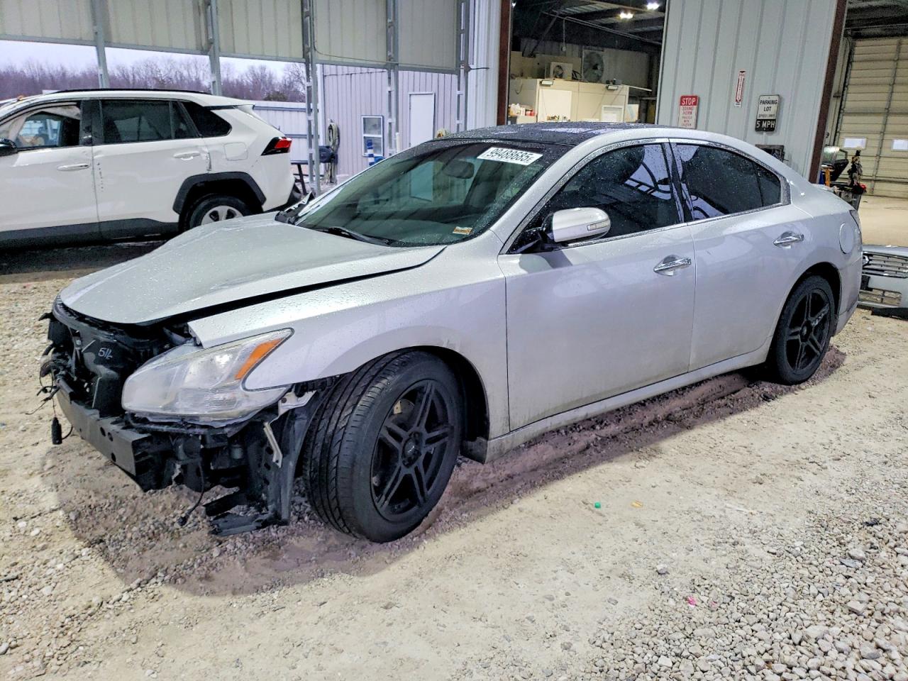 NISSAN MAXIMA 2014