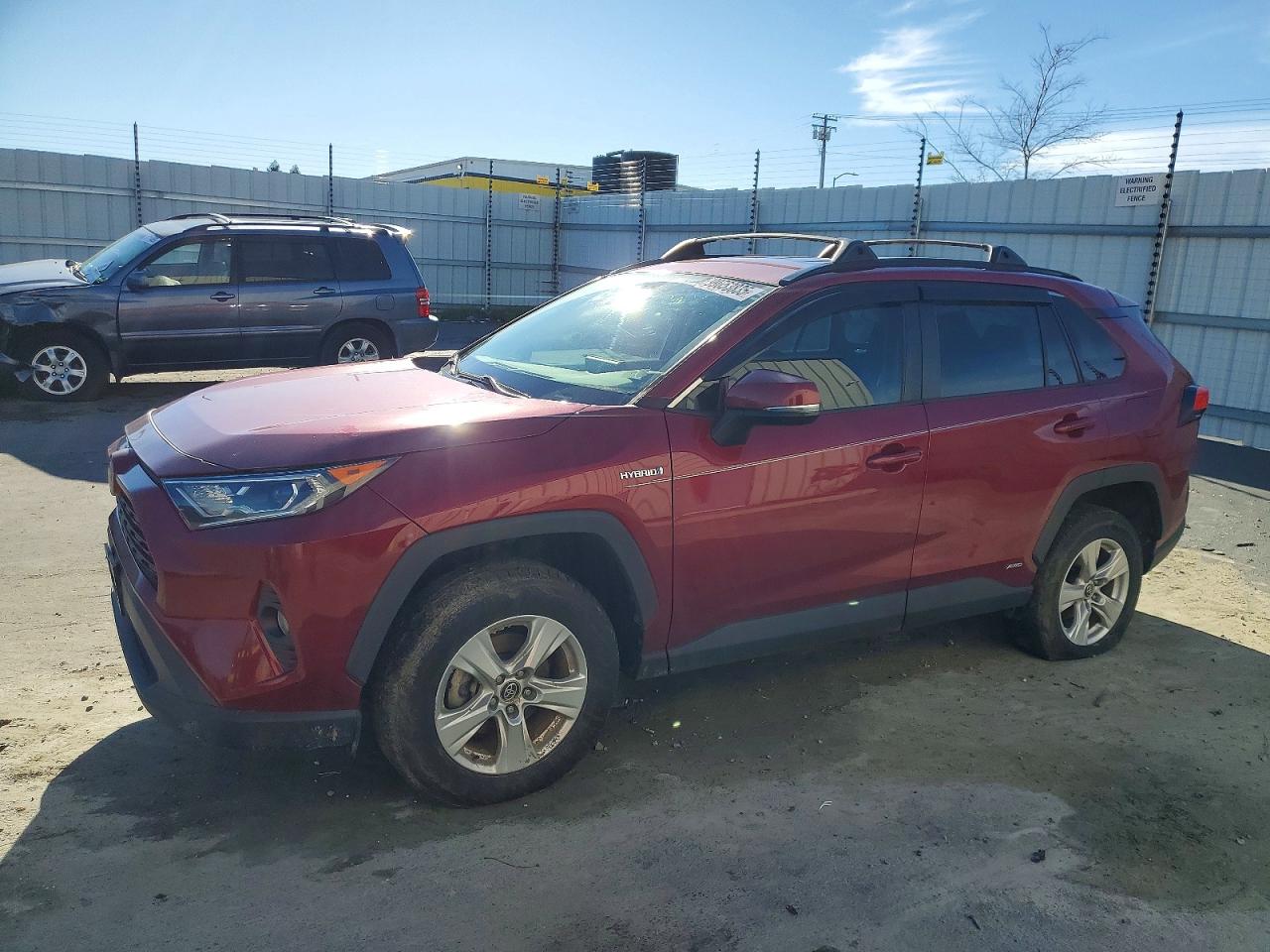 TOYOTA RAV4 XLE 2021
