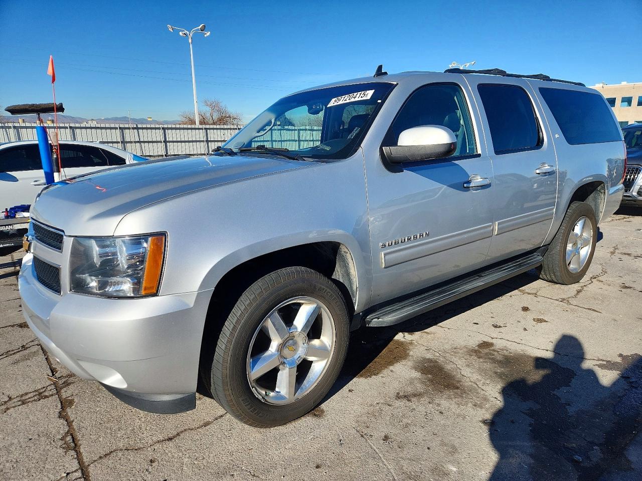 CHEVROLET SUBURBAN K 2013