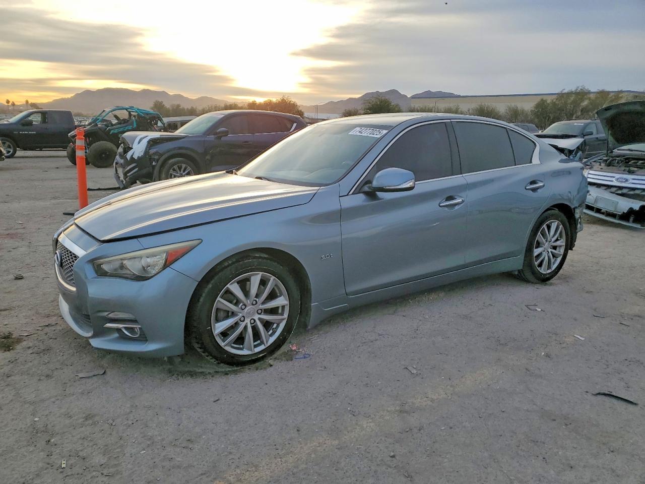 INFINITI Q50 2017