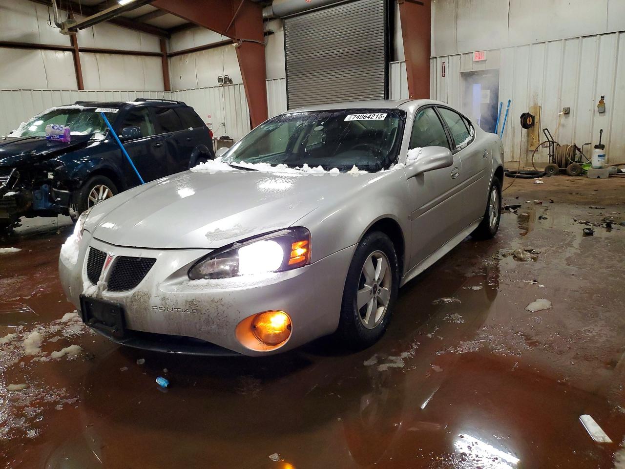 PONTIAC GRAND PRIX 2006