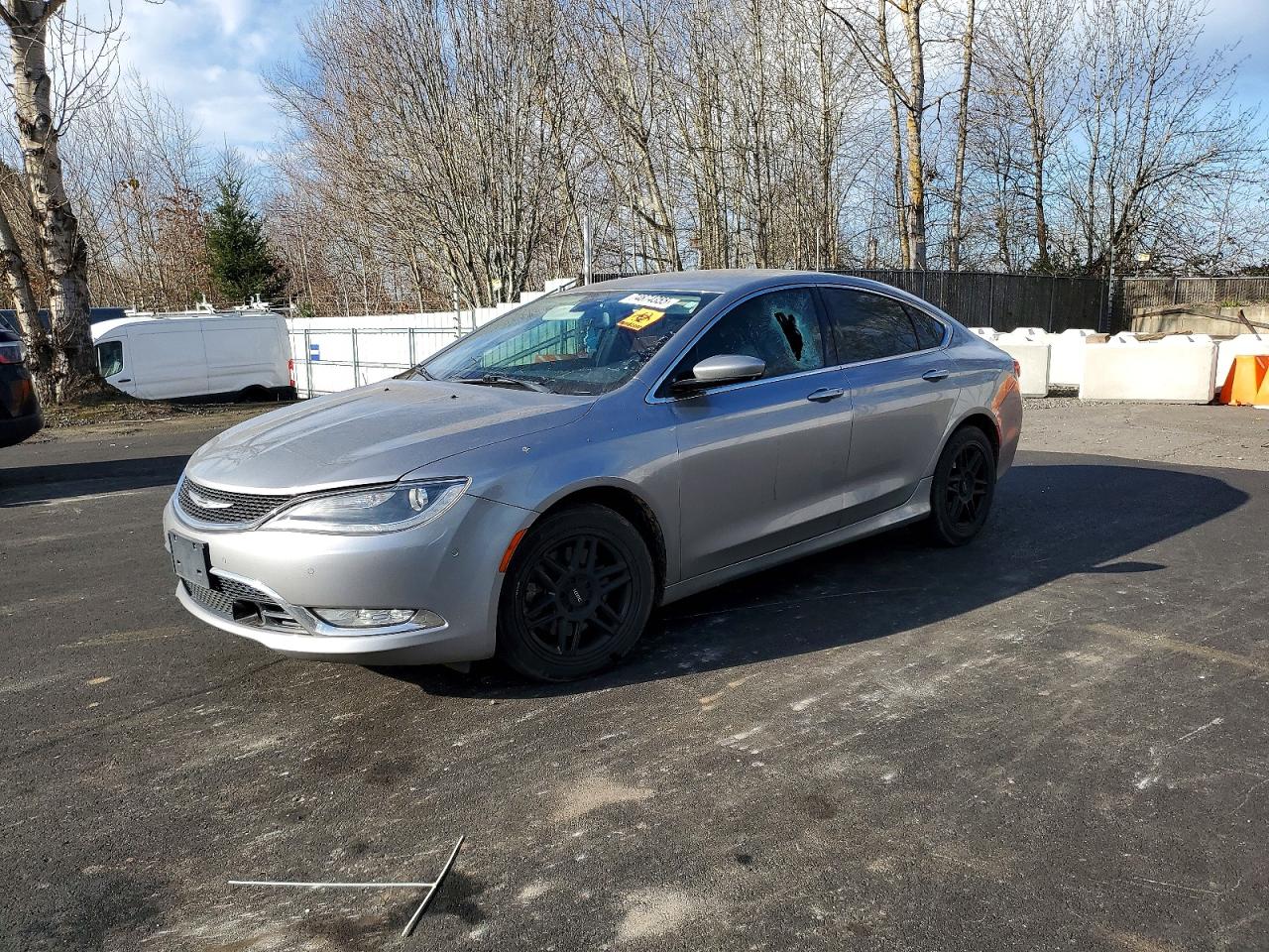 CHRYSLER 200 2015