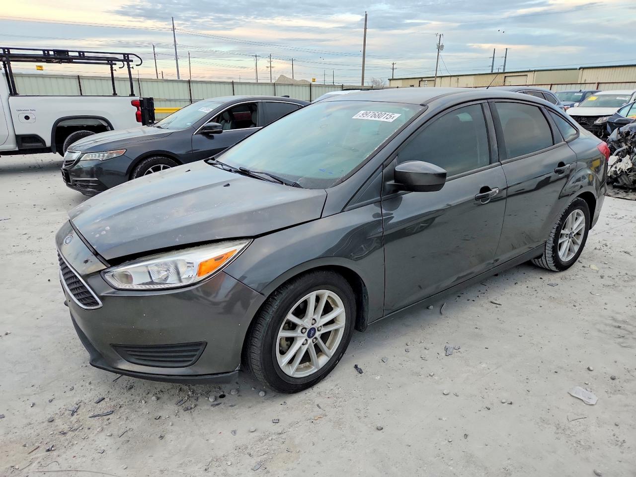 FORD FOCUS SE 2018