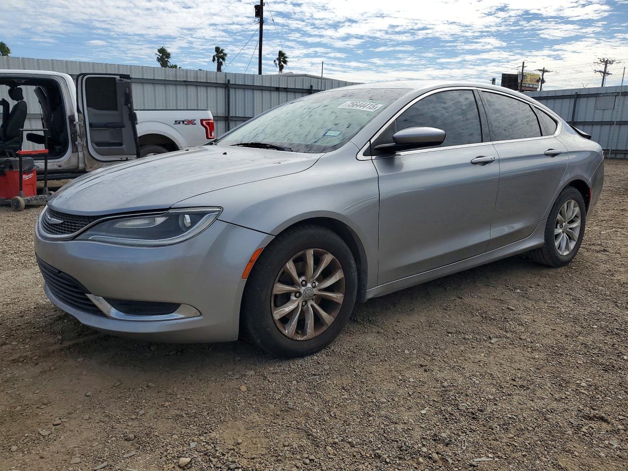 CHRYSLER 200 2016
