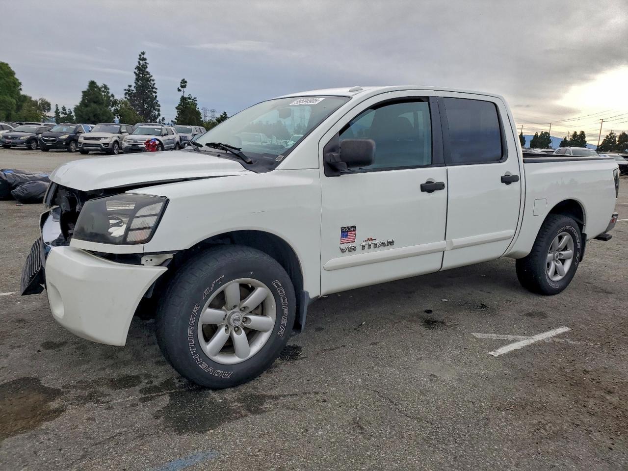 NISSAN TITAN 2014