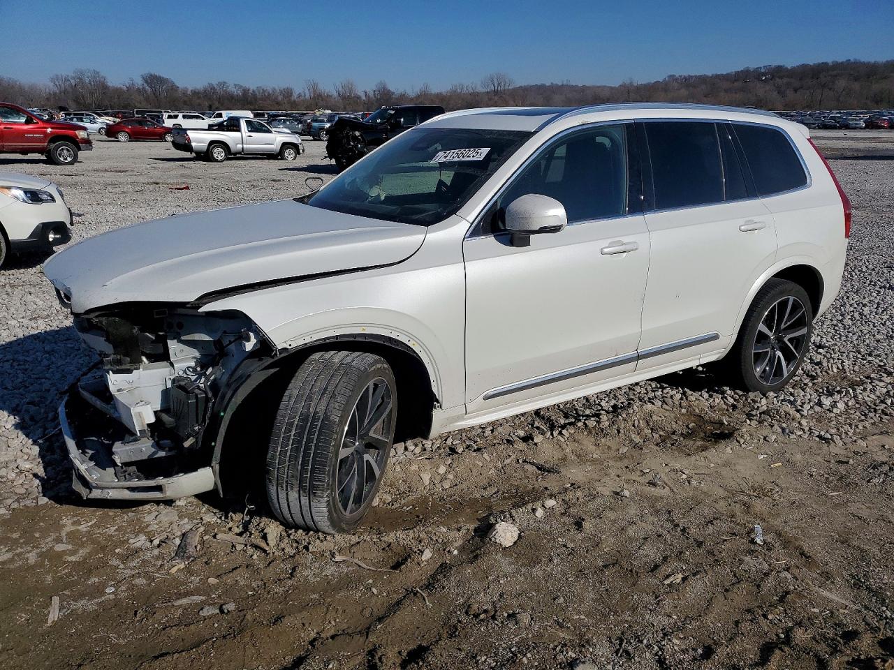 VOLVO XC90 2023