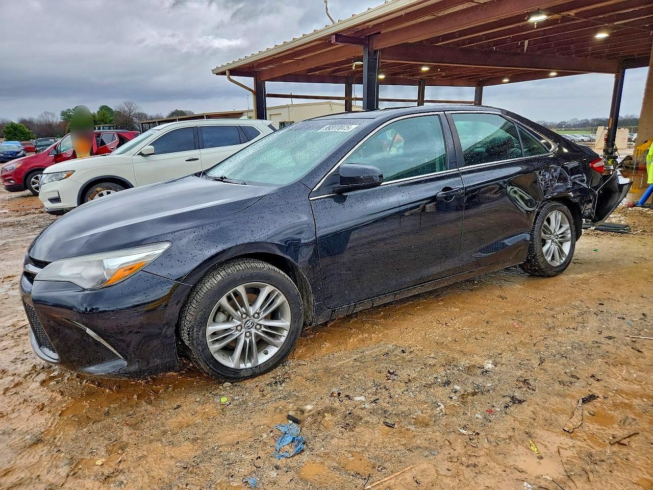 TOYOTA CAMRY 2016
