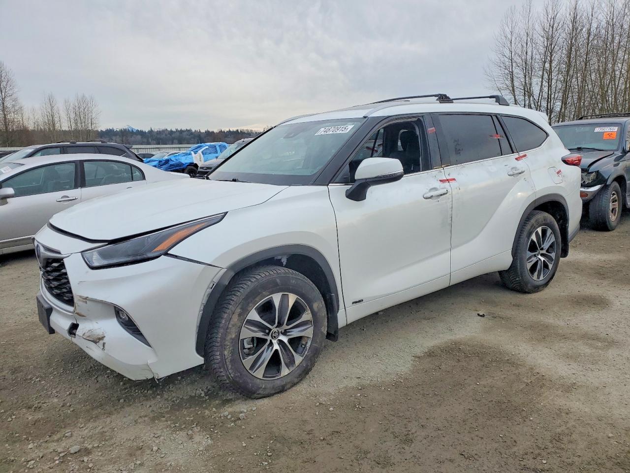 TOYOTA HIGHLANDER HYBRID 2022