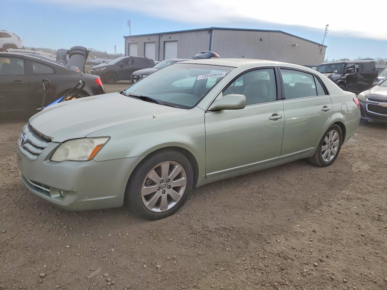TOYOTA AVALON 2006