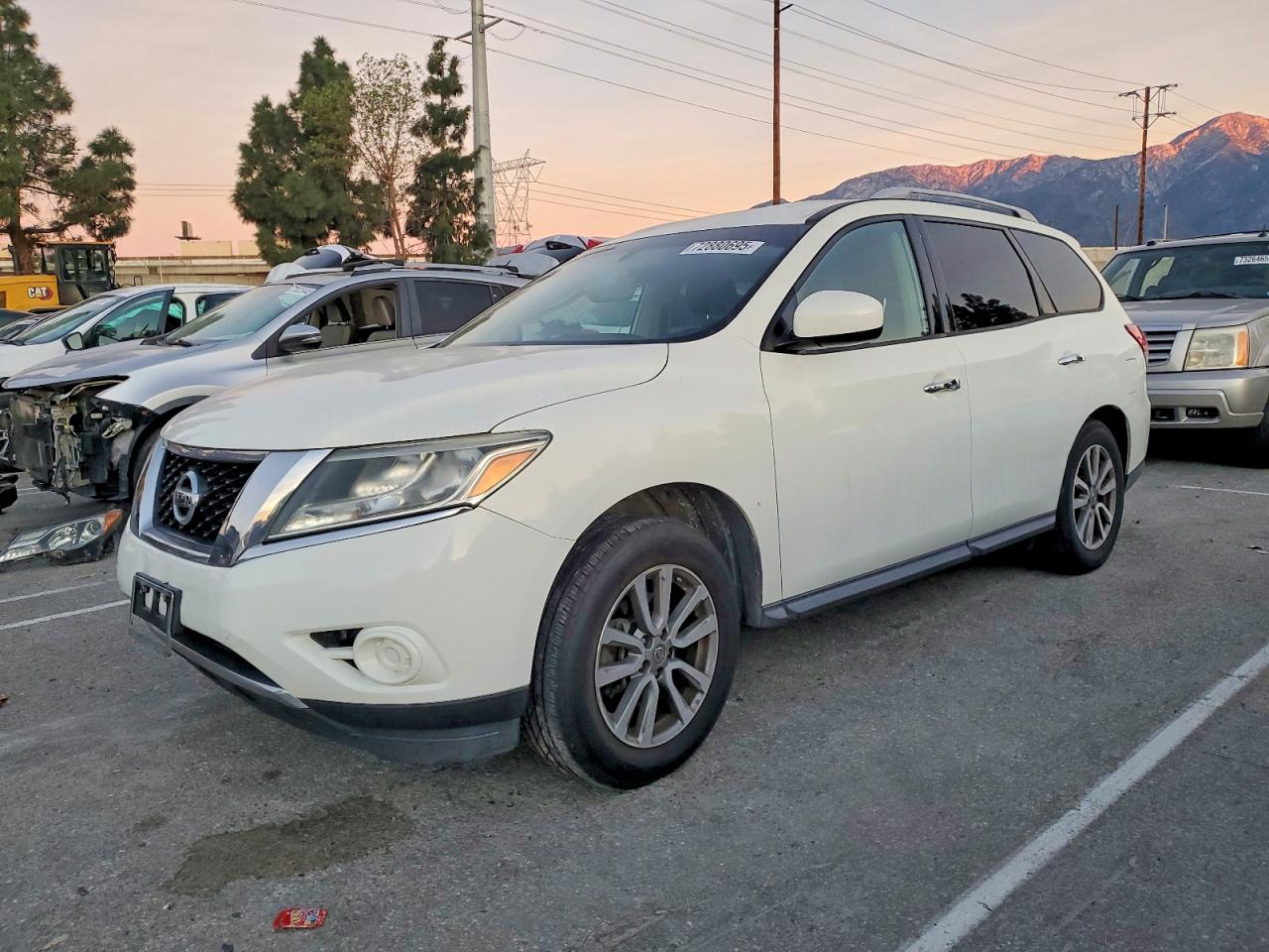 NISSAN PATHFINDER 2016