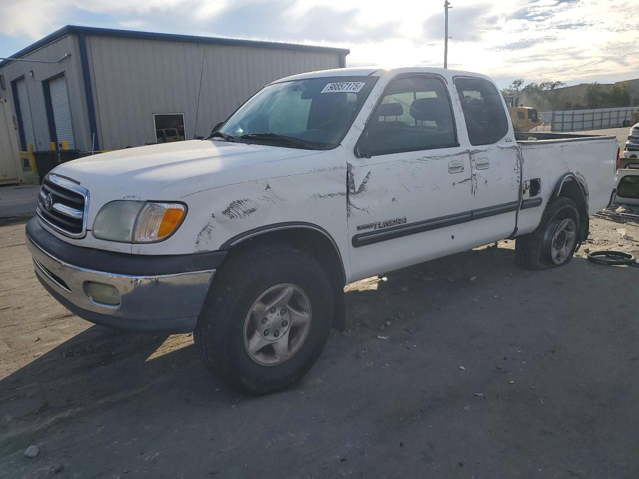 TOYOTA TUNDRA ACC 2002