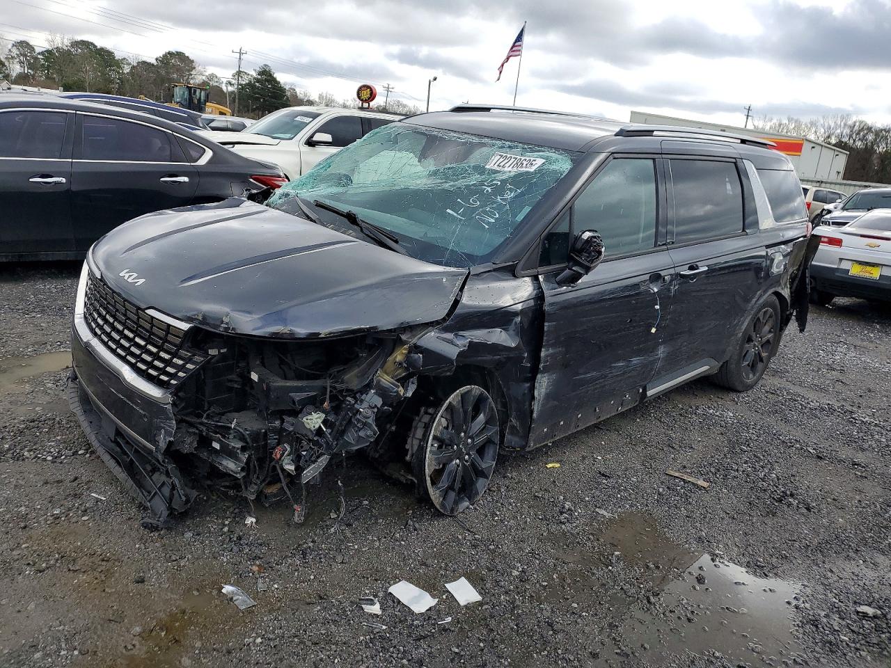 KIA CARNIVAL 2023