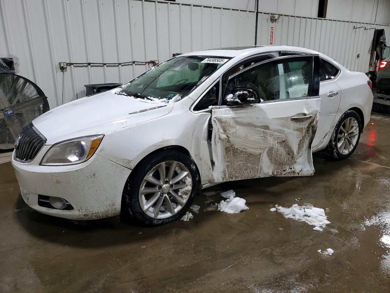 BUICK VERANO 2015