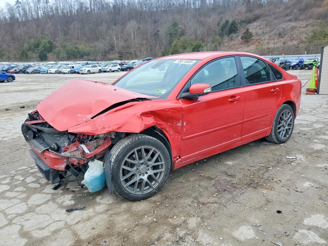 VOLVO S40 2.4I 2010