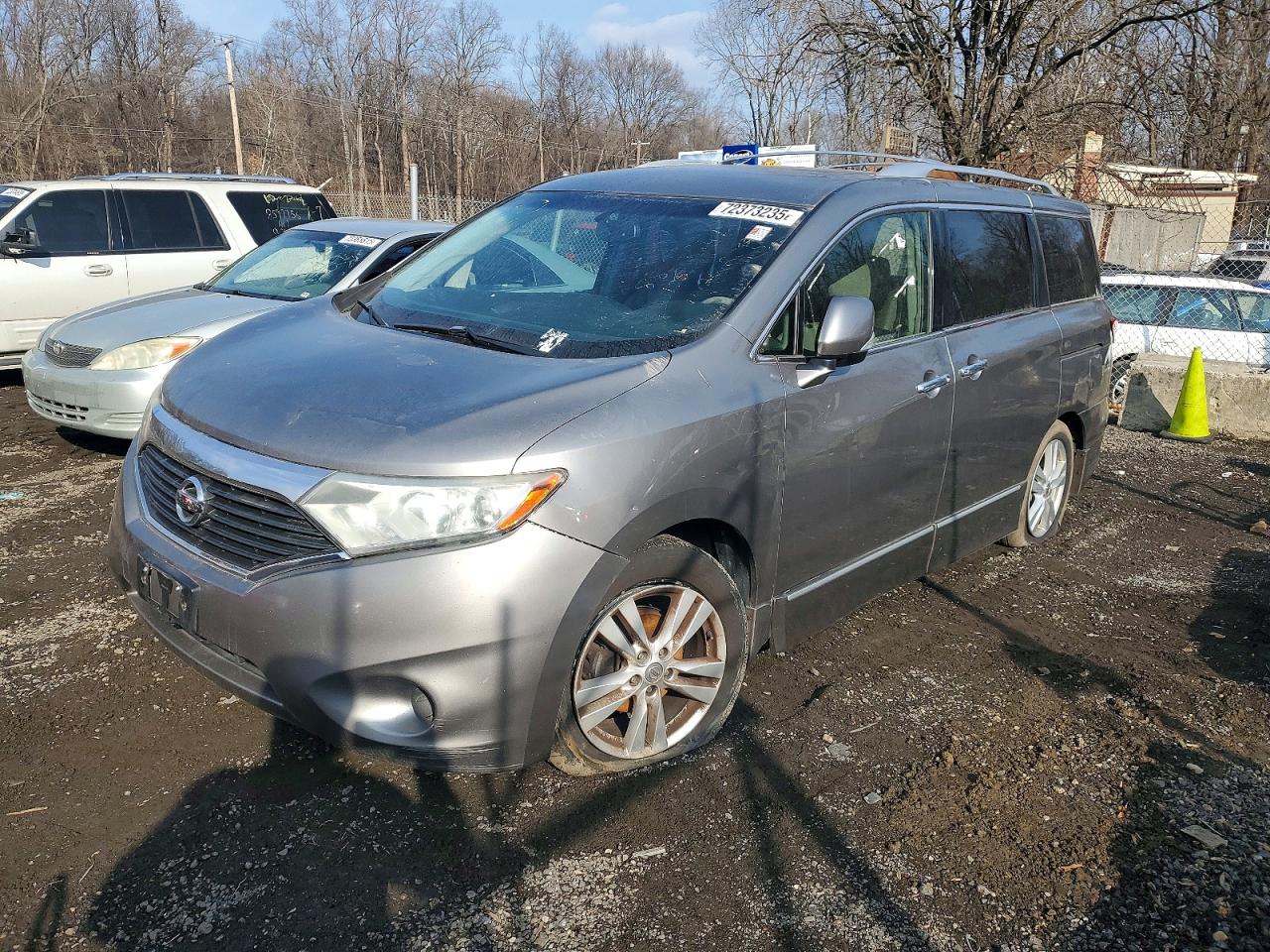 NISSAN QUEST S 2011