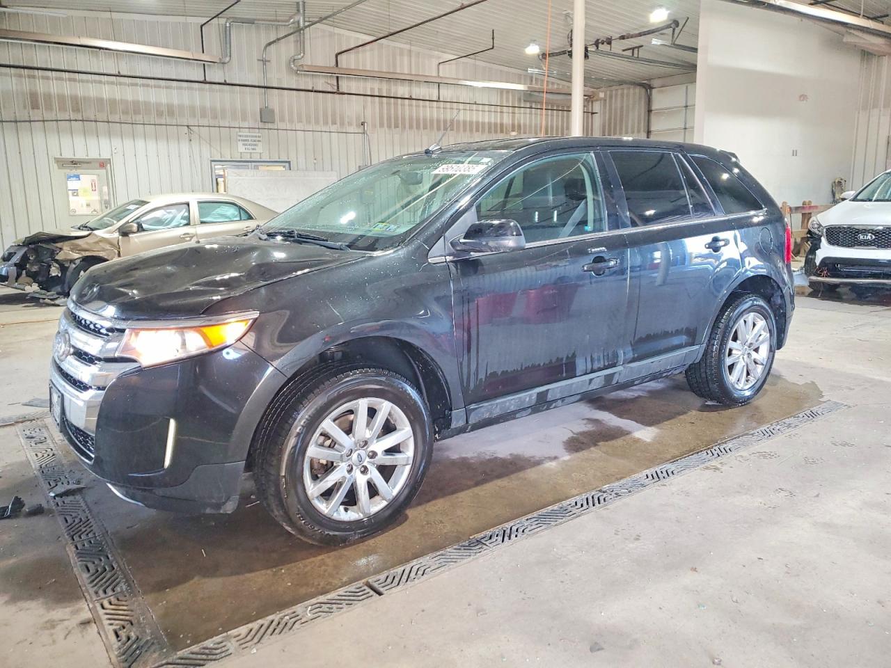 FORD EDGE LIMIT 2014