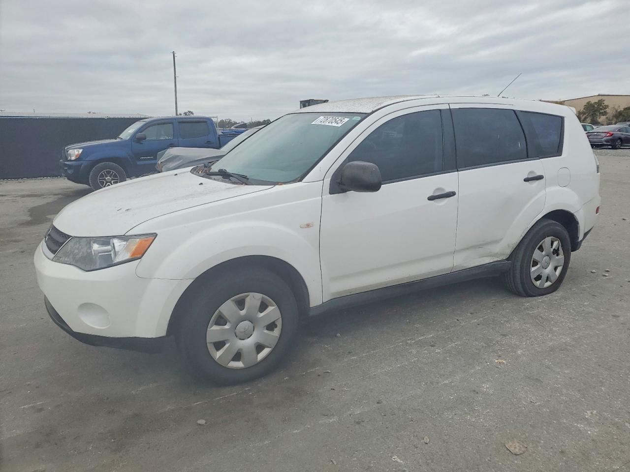 MITSUBISHI OUTLANDER 2007